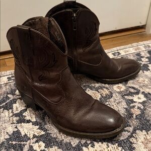 Born Brown Leather Western Ankle Boots 7.5